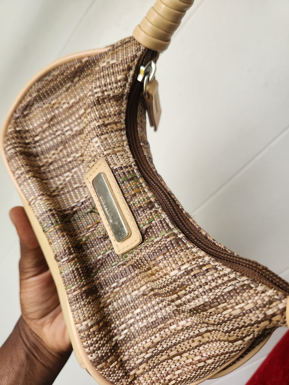 Liz Claiborne Beige Woven Mini Shoulder Bag with Braided Handle - Picture 3 of 10